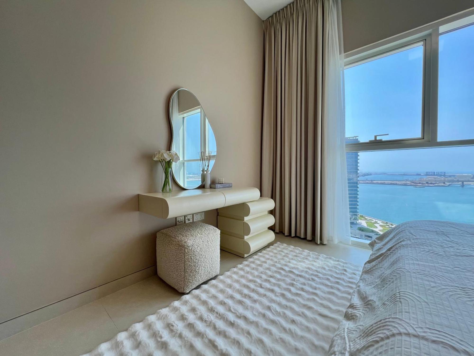 Attractive With Louvre And Full Sea View On Reem Island
